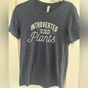 Introverted plant lover graphic tee